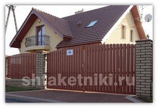 Штакетник для забора под дерево в Перми